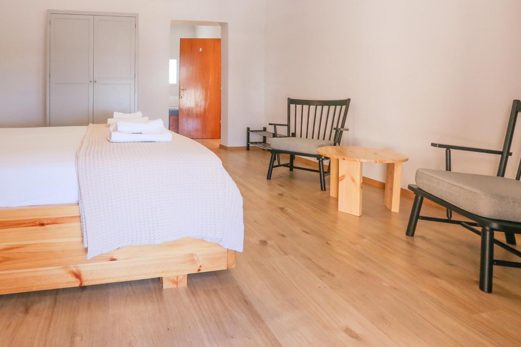 Nona'S Rooms Himare Bagian luar foto